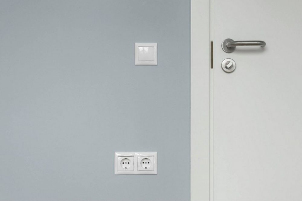 Розетки Legrand: как выбрать серию, IP-защиту и комплектацию под дом