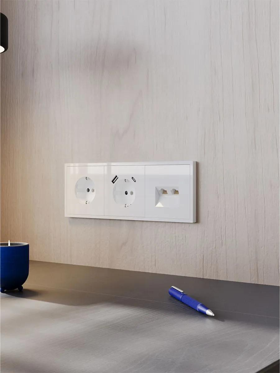 Розетка компьютерная встраиваемая VOLTUM S70 двойная RJ45+RJ45 кат.6, (белый глянцевый) фото